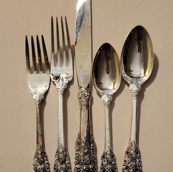 Godinger-Baroque Flatware- 8 - Picture 3 of 5